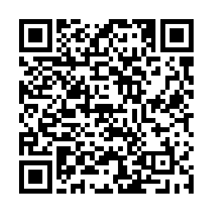 沙墙上被轰出的凹痕竟然还如同流沙一般在逐渐恢复着二维码生成