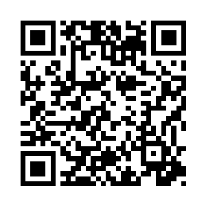 没想到一路上和大家一起乘坐飞艇的乘客之中二维码生成