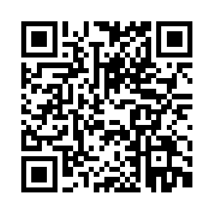 没想到在昏暗的楼道里迎面撞上了一个人二维码生成