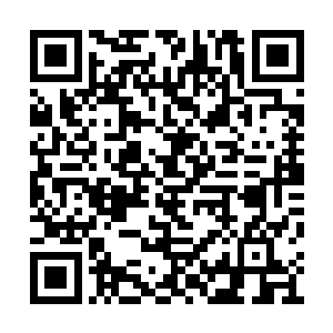 没想到易欣这么一个平时跟大姐头一样的女孩子二维码生成