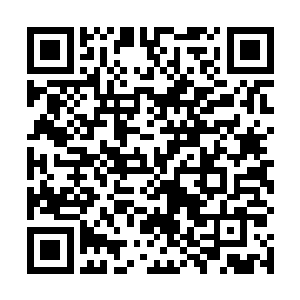 没想到这些人已经在背后拿她们两个做了如此龌蹉交易二维码生成