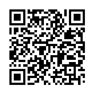没有任何反抗便将东西交给了沈砚山二维码生成