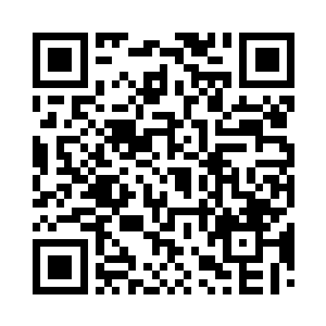 没用一刻钟的时间就带着许紫烟穿退了壁障二维码生成