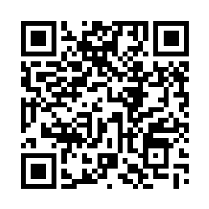 河中央小岛的树梢上停了数不清的乌鸦二维码生成