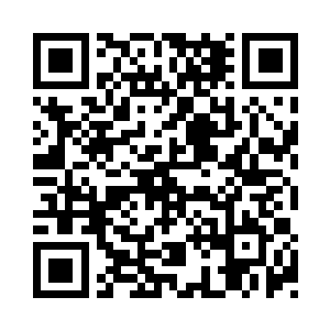 沿着桶的边缘冻上了大概五六公分厚的冰层二维码生成