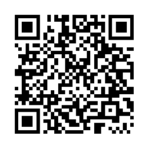 法正见他脸上的表情一会纠结一会释然的二维码生成