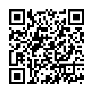 注视的看了一下后面人手里面的果篮二维码生成