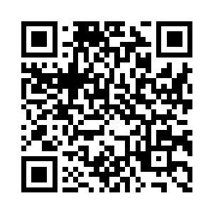 洗漱吃饭之后找到小秋一起到了张璐涵家二维码生成