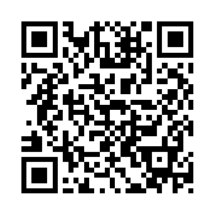 洗漱完后瞧见秋菊与冬梅明显睡眠不足的模样二维码生成