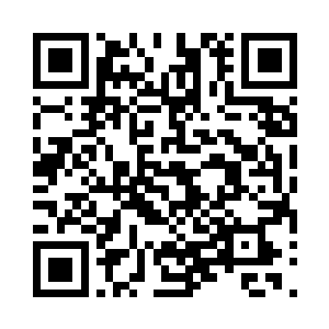 洗过澡之后也是让丁羽亲自的给自己按摩二维码生成