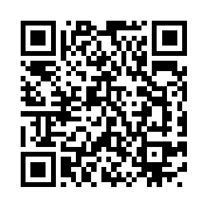 洛小姐一周前就叫我在这边给你们安排了住处二维码生成