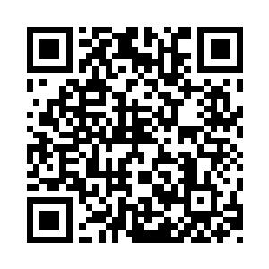 洞窟这只着一串树叶子的人明显的很怪异二维码生成