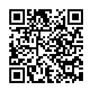 洪涛也没忘了打击一下满脸笑容的罗曼二维码生成