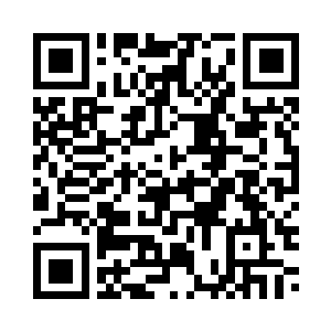 流墨墨有些惊疑的也拿起一尊观看二维码生成