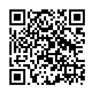 浩浩荡荡的两拨人群从后面走了过来二维码生成