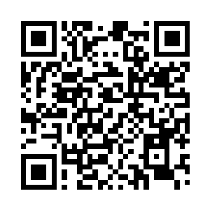 海丝的小手始终被洛天子紧紧牵在掌心里二维码生成