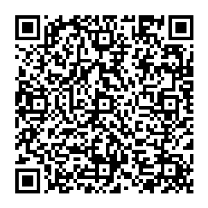 海勒的话让张铁一下子就想起那些定居在黑铁之堡中的那些人对自己的塑像虔诚之极顶礼膜拜的样子二维码生成