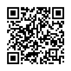 深不见底的黑眸里似有一抹隐隐的笑痕掠过二维码生成