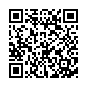 深深钉入已经失去骨甲保护的战象头部二维码生成