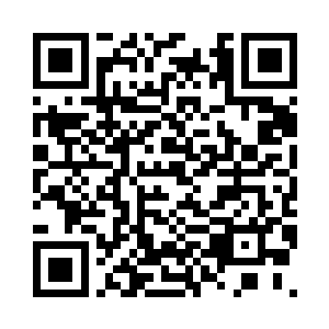 深邃的眸子之中挡不住那彻骨的冰寒二维码生成
