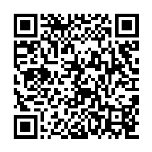 清田次郎所驾驶的车子从我们二人身边呼啸而过二维码生成