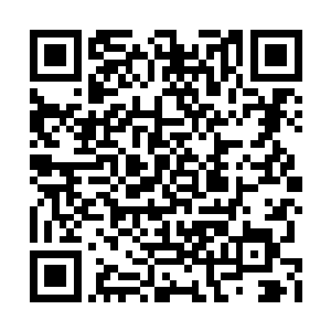 清醒过来的合撒兀顿时手忙脚乱的卸下身上甲胄二维码生成