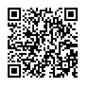 渗在果汁里的药也渐渐的在叶星瞳的身体中起了效二维码生成