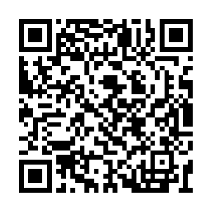 温泉里面的水开始有节奏的哗啦哗啦的响了起来二维码生成