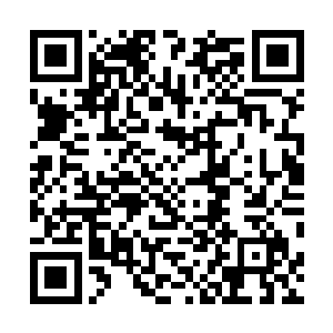 游魂合体的速度慢得任何一个修士都来得及用斩魂刀斩落二维码生成