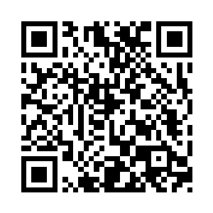 湖中的璀璨七彩光芒在天羽皇子的轰击下二维码生成