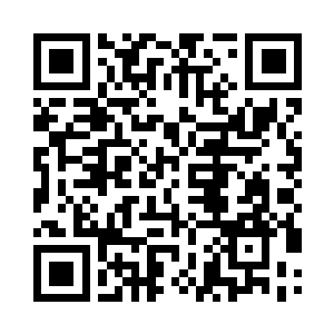 漂亮的仿佛会发光的赵蓉为凌腾吹起这首曲子二维码生成