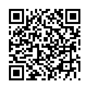 漆黑的眸子却暗中瞥着朱平安的神色二维码生成