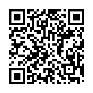 火雨就像是被一道透明的壁垒给挡住了似得二维码生成