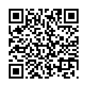 灵识锁定了酒楼内正在敬酒的李雨彤二维码生成