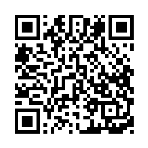 热烈地讨论着这两位演员到底孰优孰劣二维码生成