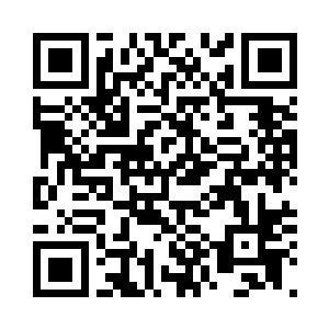 然后从单肩包那拿出两张状子递上去二维码生成