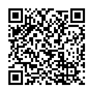 然后仔细的追寻着那名倒霉蛋留下的气息跟着前往二维码生成