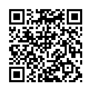 然后他从衣襟内拿出了自己的那一根毫针二维码生成