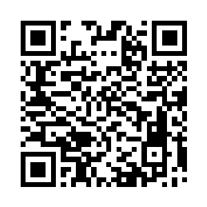 然后他在抬起右脚将足球横着敲进了球门二维码生成