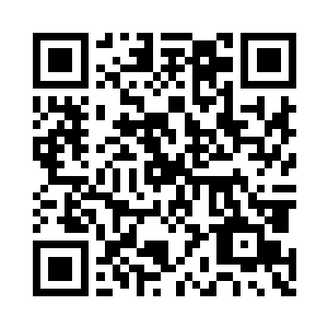 然后低头弯腰捡起地上的一个烟头仔细的看着二维码生成