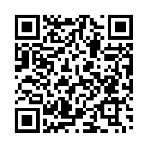 然后你让艾米给他们身上打上一个标志二维码生成