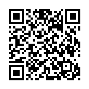 然后利用他们两个在一瞬间爆发出来的冲击力二维码生成