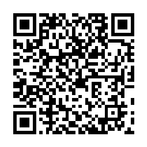 然后单手用力一甩……那司机就顿时在惊呼声中腾空而起二维码生成