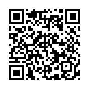 然后又不知道从哪放出一根五彩斑斓的蛇二维码生成