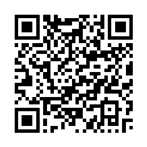 然后又指着丁长生不知道在说什么二维码生成