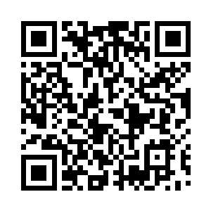 然后又看了看自己在自己父亲怀里面的孟西二维码生成