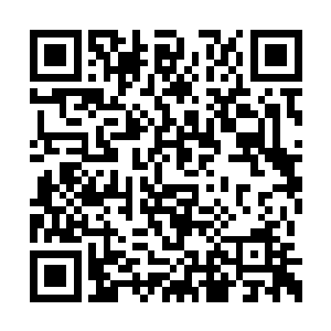 然后在一阵剧烈的钟鸣声中笼罩在了盘古幡之上二维码生成