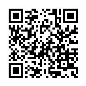 然后在包里拿出一摞厚厚的钞票扬了扬二维码生成