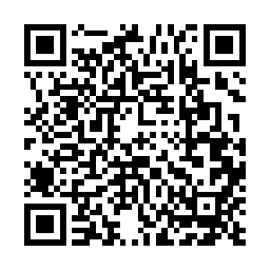 然后在杨戬期待的目光之中开始缓缓的朝着这边移动过来二维码生成
