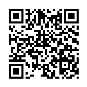 然后大步走在了通往中心小岛的拱桥上面二维码生成